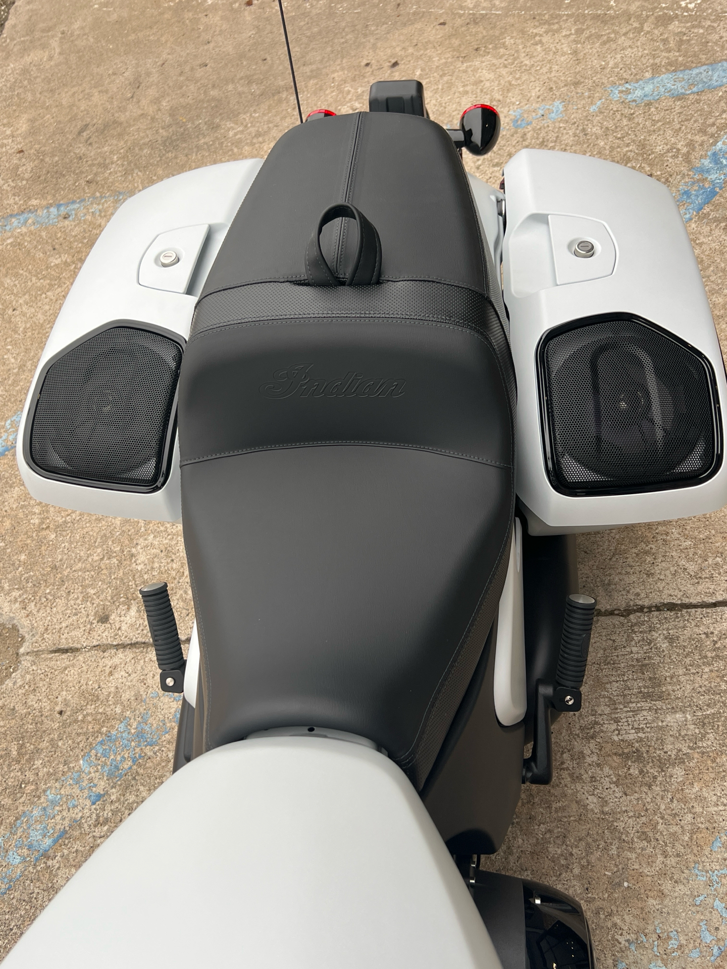 2025 Indian Motorcycle CHIEFTAIN POWERPLUS DARK HORSE 112 RA in Columbia, Missouri - Photo 10