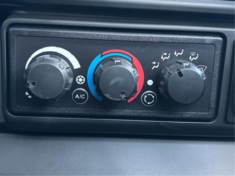 2026 Can-Am Defender XT CAB HD11 in Columbia, Missouri - Photo 9