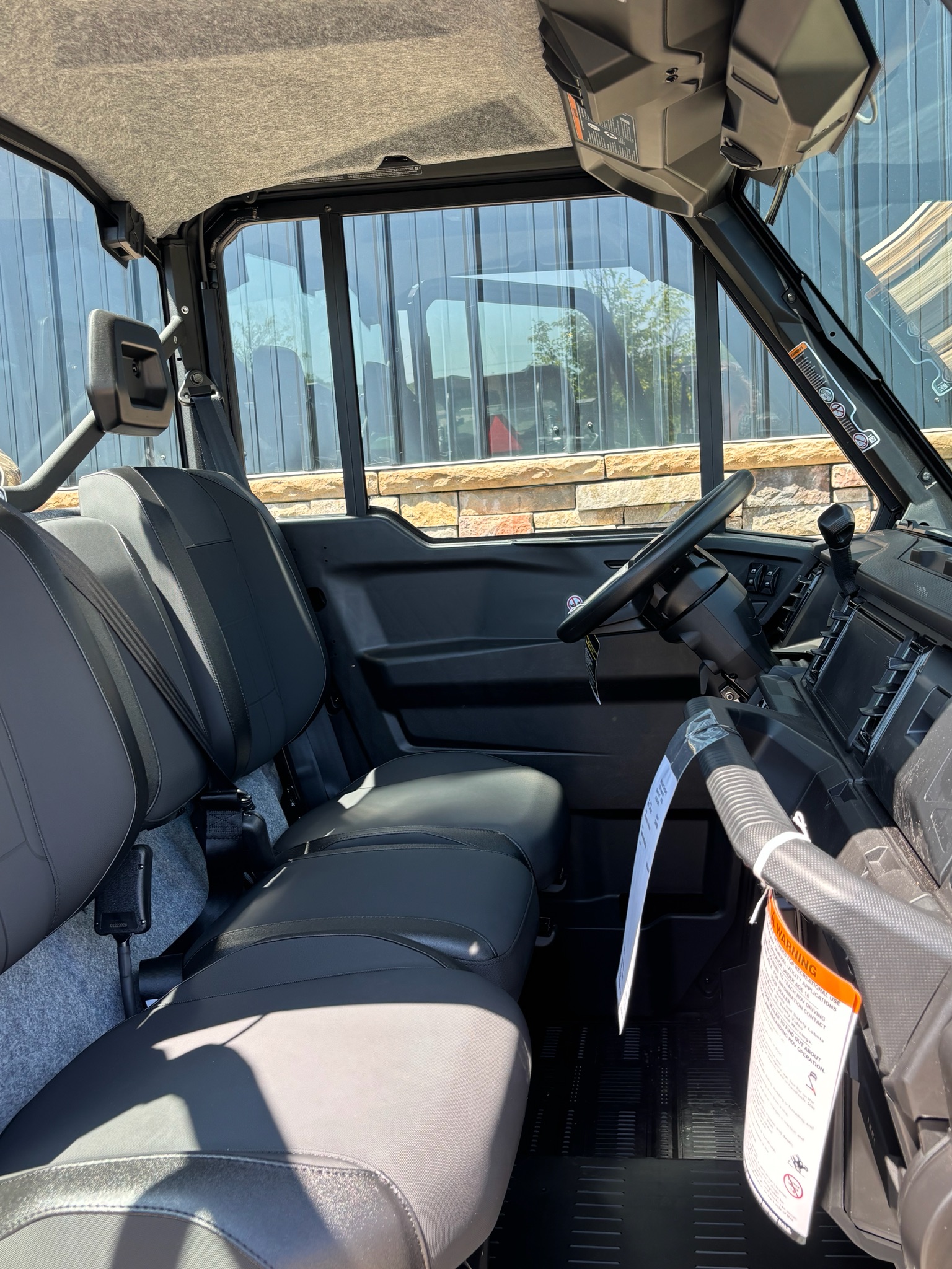 2026 Can-Am Defender XT CAB HD11 in Columbia, Missouri - Photo 5