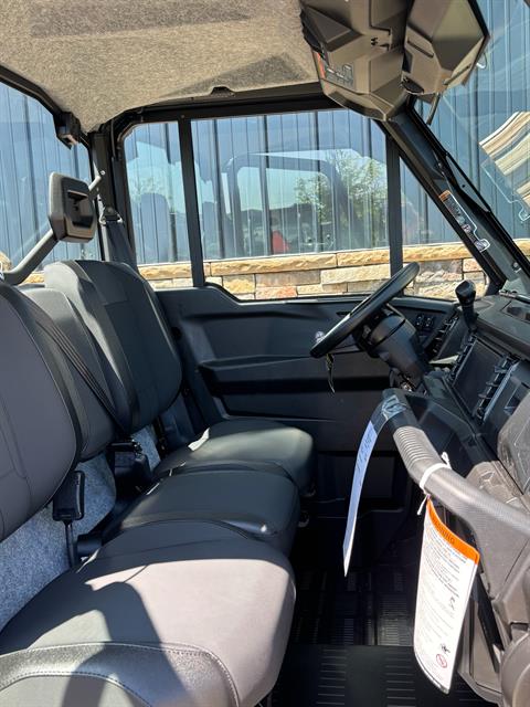 2026 Can-Am Defender XT CAB HD11 in Columbia, Missouri - Photo 5