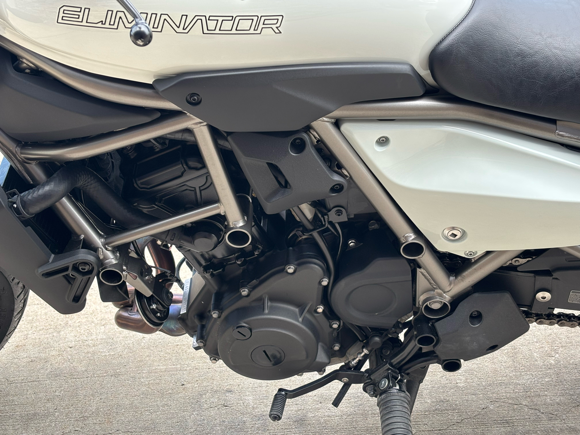 2024 Kawasaki Eliminator in Columbia, Missouri - Photo 10
