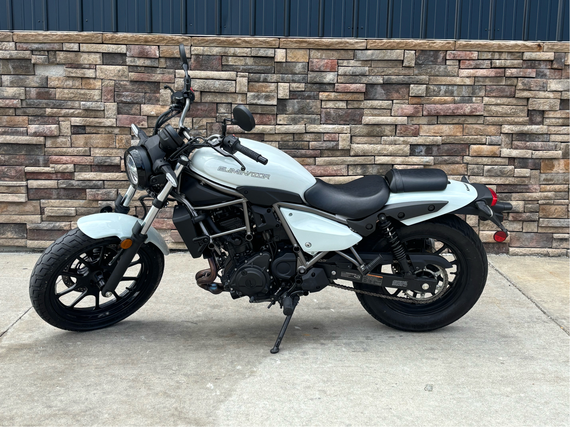 2024 Kawasaki Eliminator in Columbia, Missouri - Photo 13