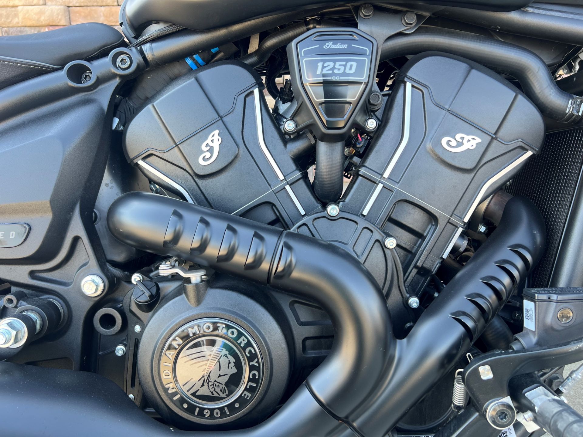 2025 Indian Motorcycle Sport Scout® Limited in Columbia, Missouri - Photo 2