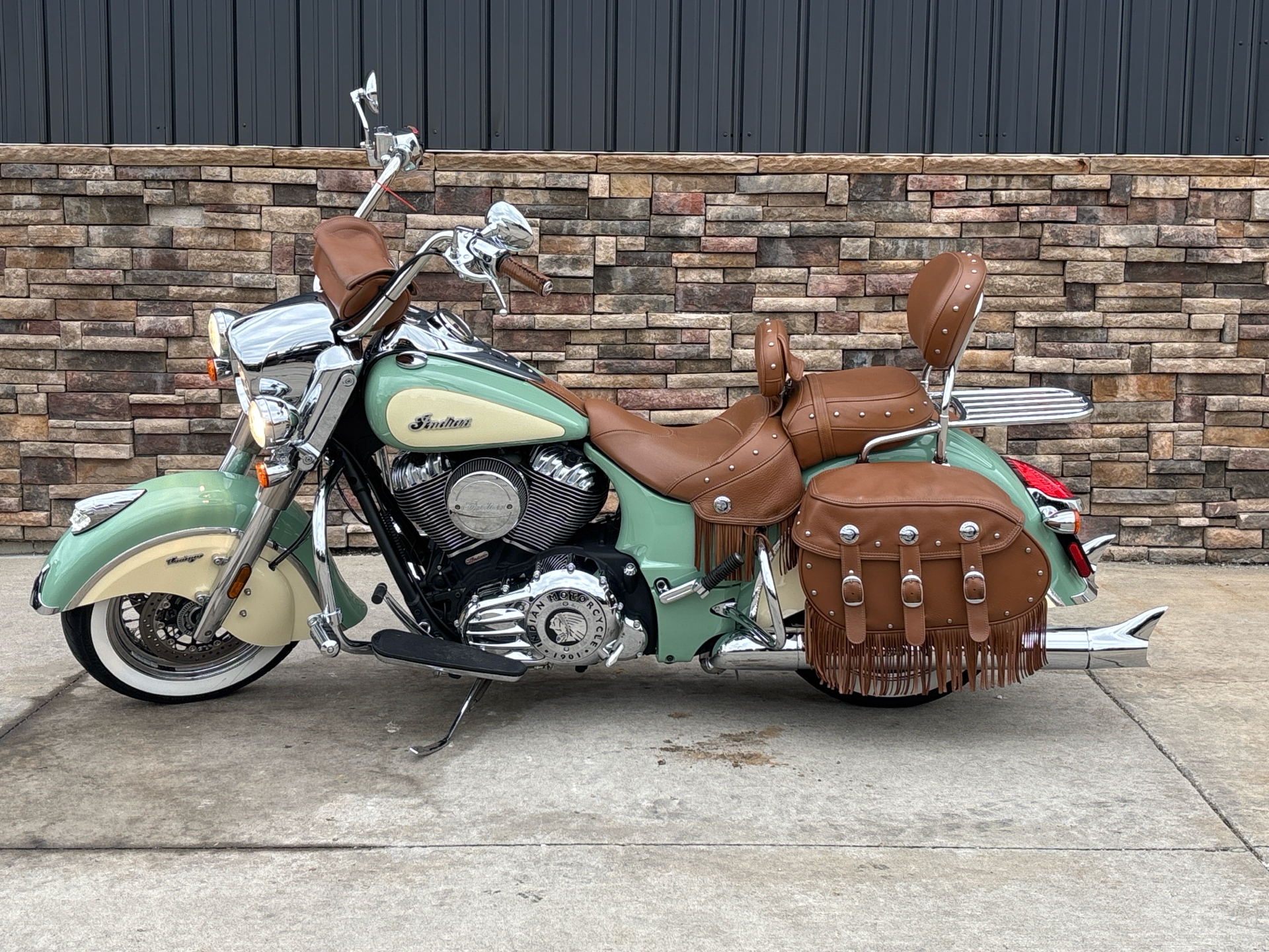 2017 Indian Motorcycle Chief® Vintage in Columbia, Missouri - Photo 15