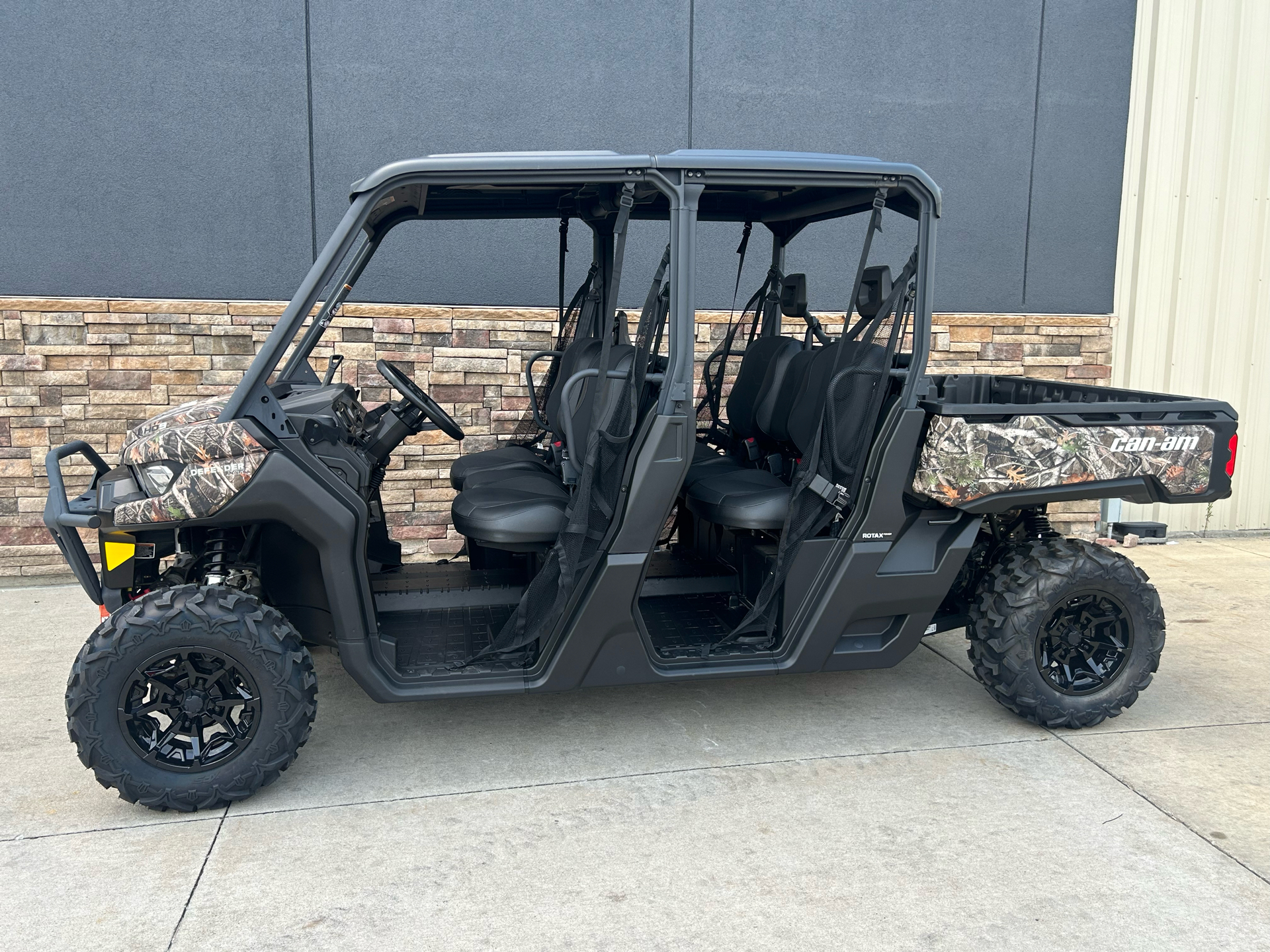 2024 Can-Am Defender MAX XT HD9 in Columbia, Missouri - Photo 1