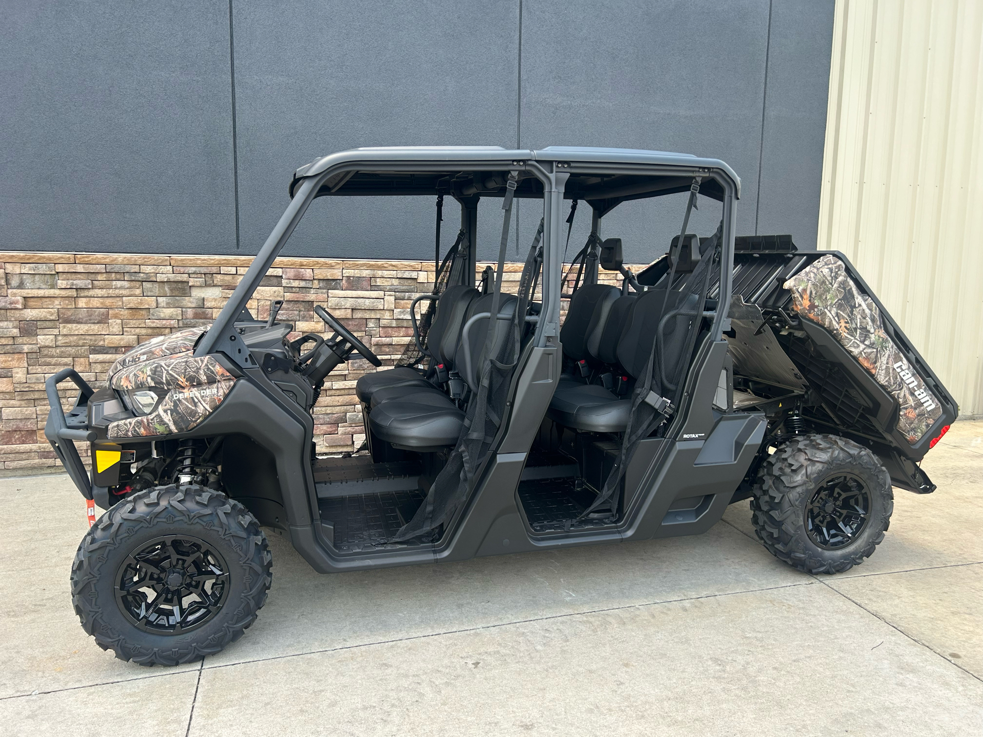 2024 Can-Am Defender MAX XT HD9 in Columbia, Missouri - Photo 7