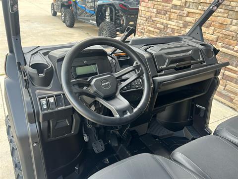 2024 Can-Am Defender MAX XT HD9 in Columbia, Missouri - Photo 8