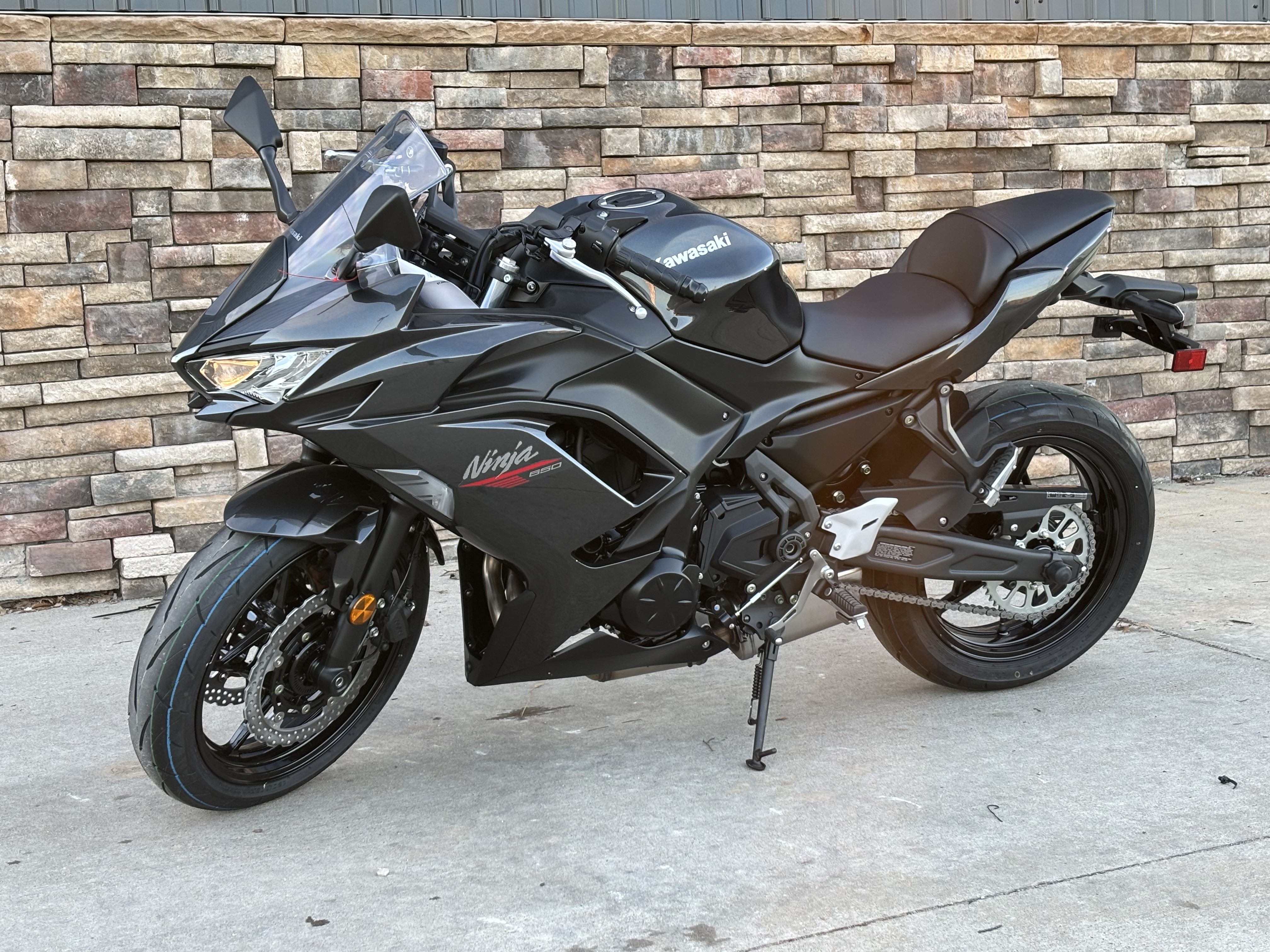 2026 Kawasaki Ninja 650 in Columbia, Missouri - Photo 2