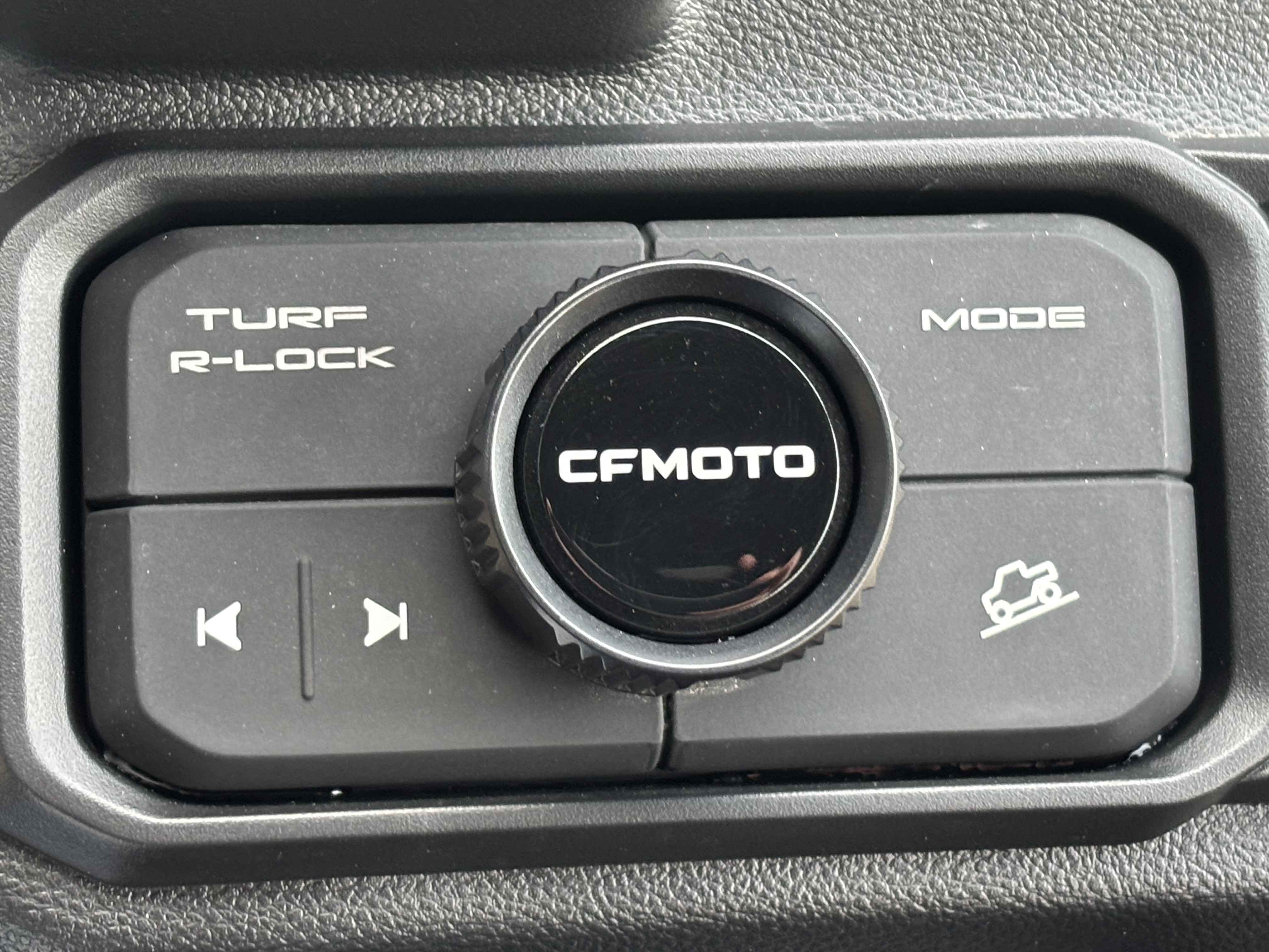 2026 CFMOTO UFORCE U10 XL Pro in Columbia, Missouri - Photo 10