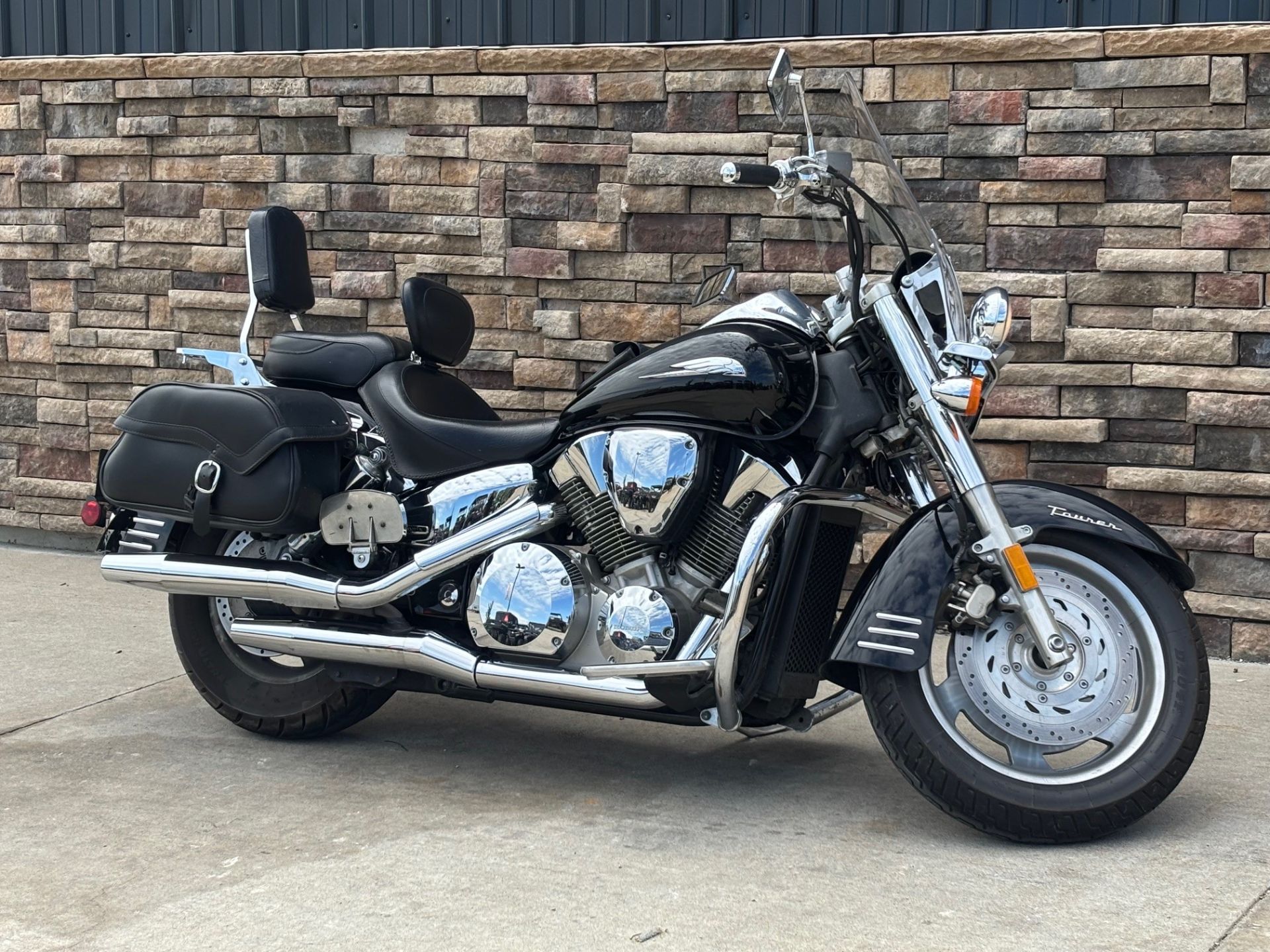 2009 Honda VTX®1300T in Columbia, Missouri - Photo 8