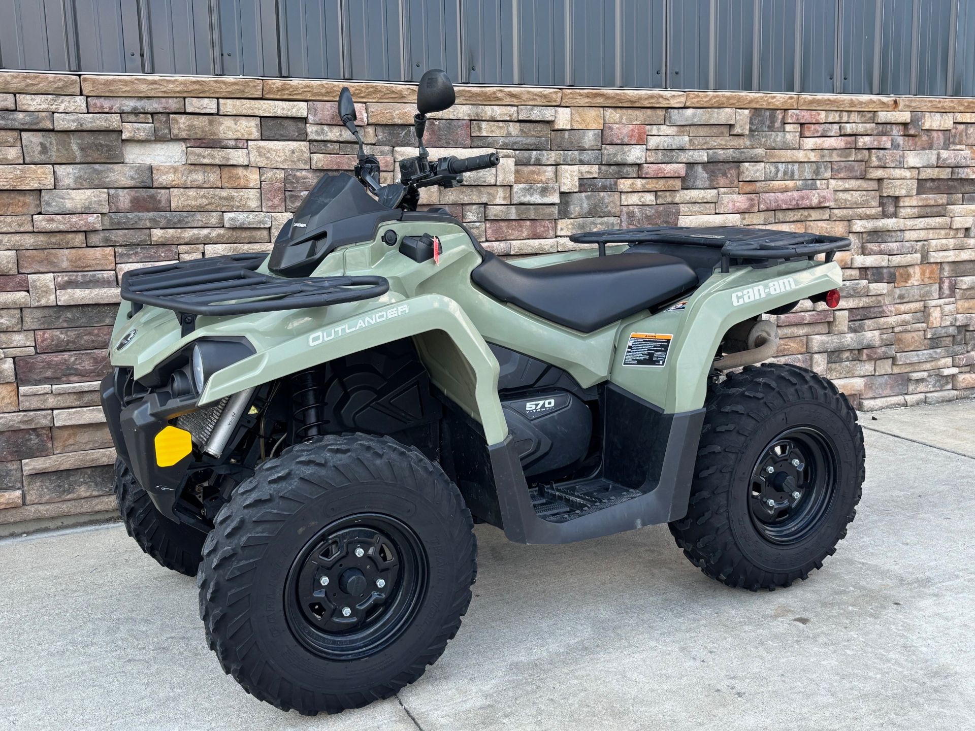 2020 Can-Am Outlander DPS 570 in Columbia, Missouri - Photo 2