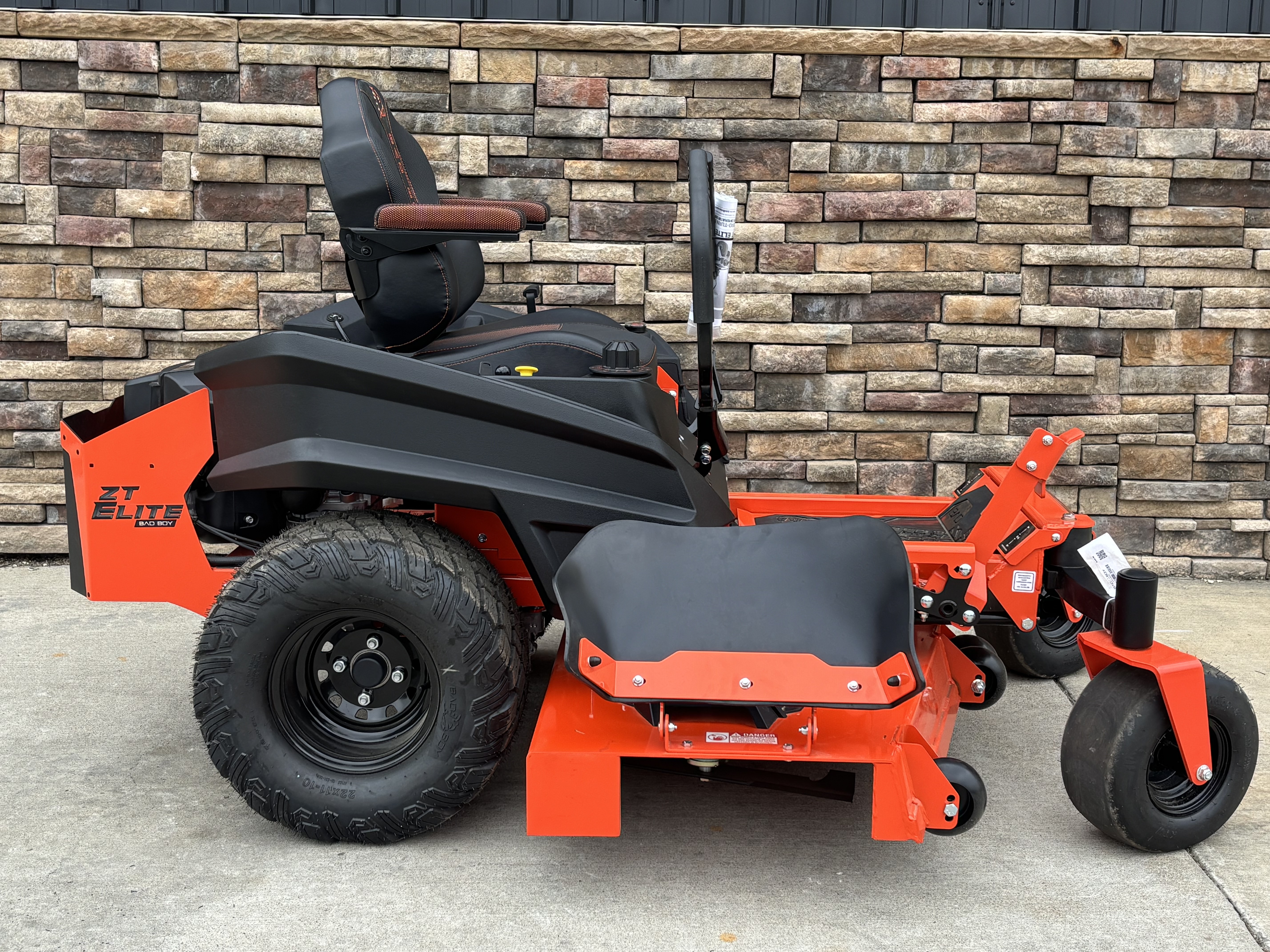 2026 Bad Boy Mowers ZT Elite 60 in. Kawasaki FR730V 24 hp in Columbia, Missouri - Photo 1