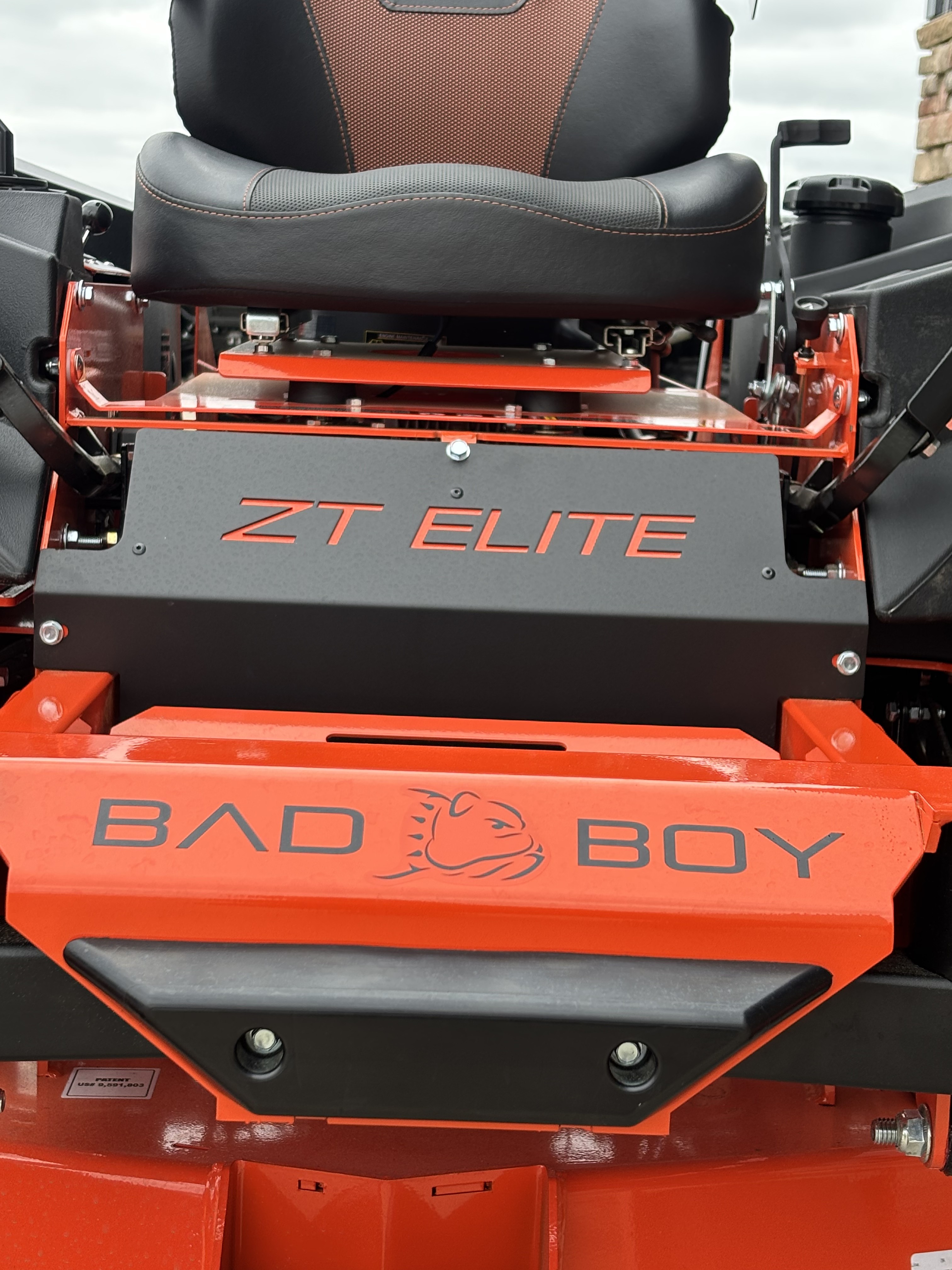 2026 Bad Boy Mowers ZT Elite 60 in. Kawasaki FR730V 24 hp in Columbia, Missouri - Photo 5