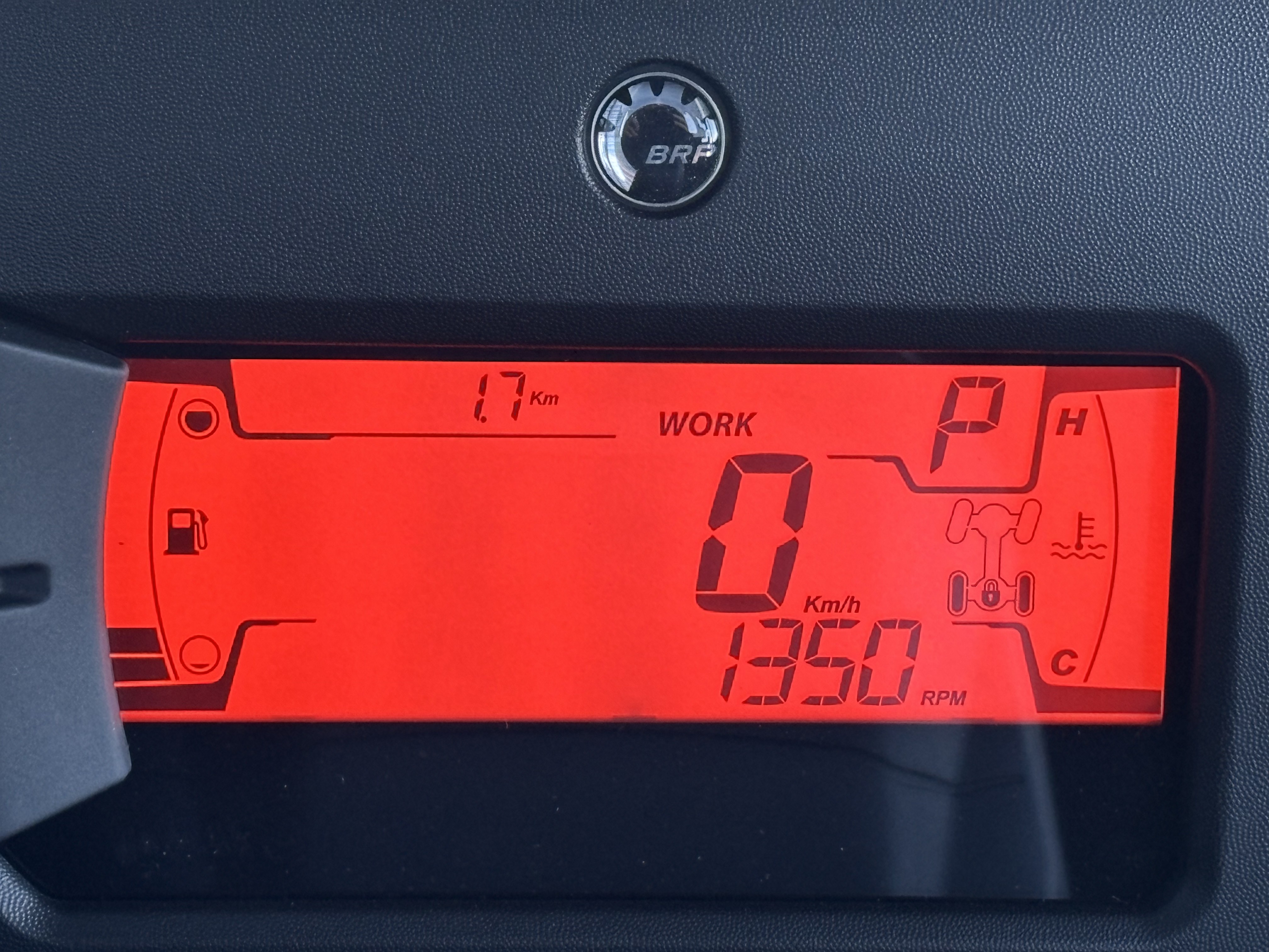 2026 Can-Am Defender XT CAB HD11 in Columbia, Missouri - Photo 9