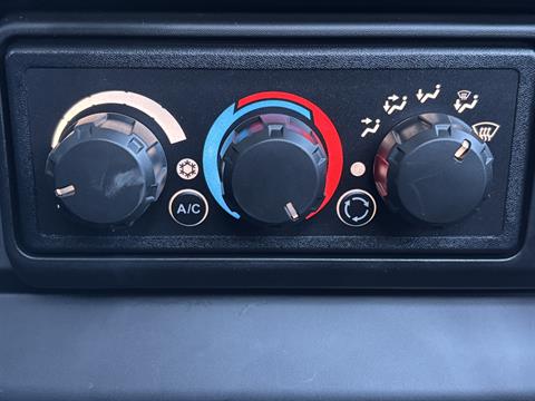 2026 Can-Am Defender XT CAB HD11 in Columbia, Missouri - Photo 12