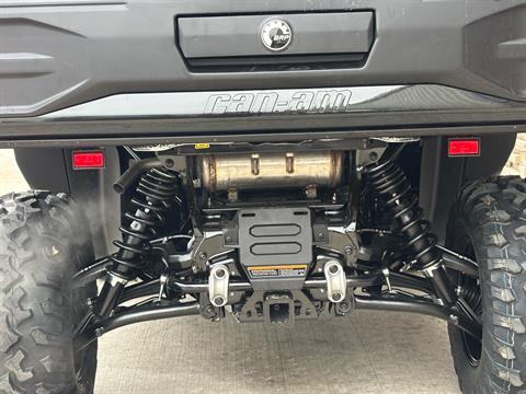 2026 Can-Am Defender XT CAB HD11 in Columbia, Missouri - Photo 13