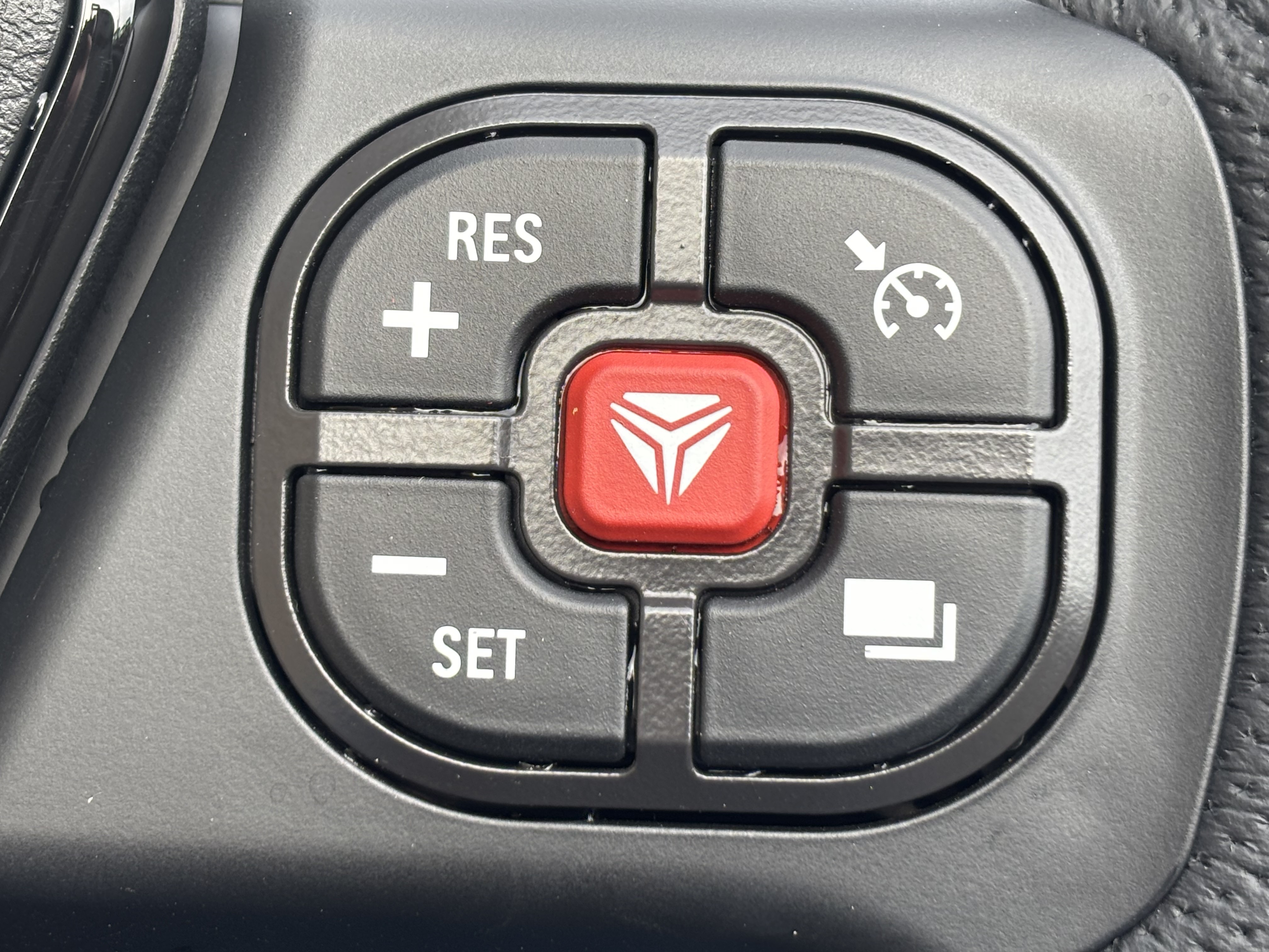 2025 Slingshot Slingshot R - AutoDrive in Columbia, Missouri - Photo 11