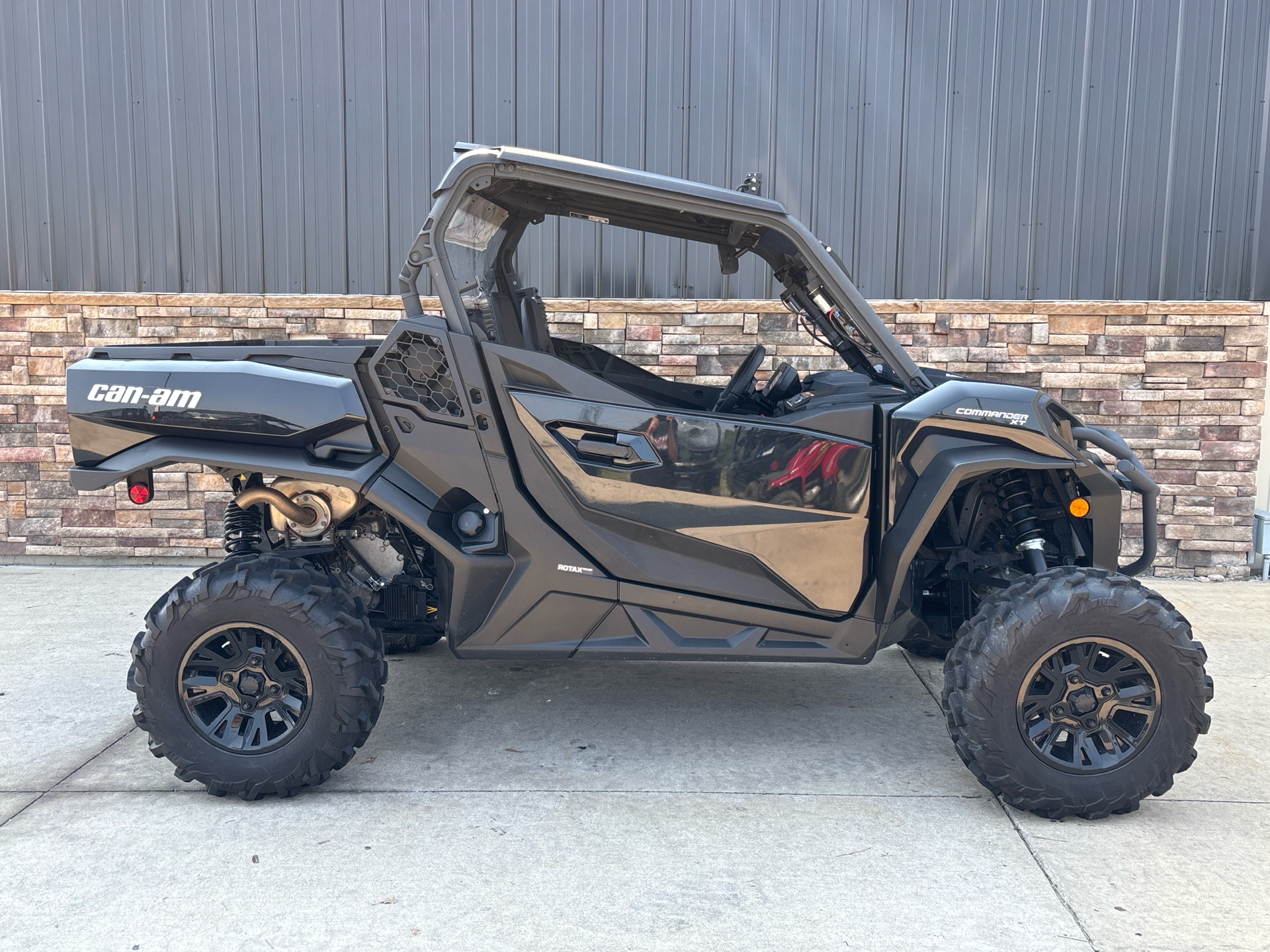 2024 Can-Am Commander XT 1000R in Columbia, Missouri - Photo 1
