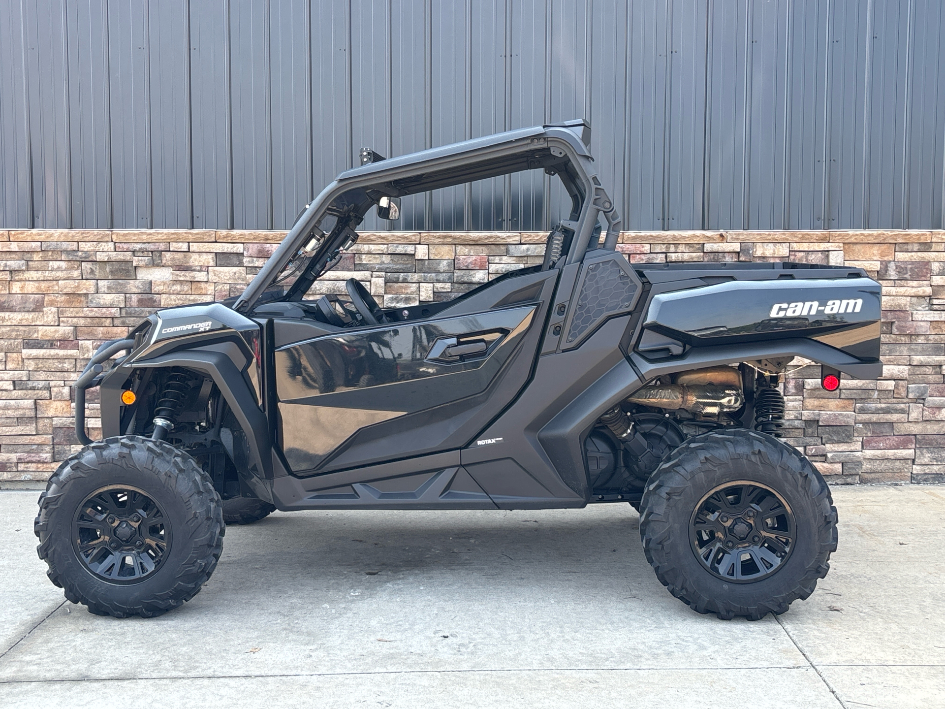 2024 Can-Am Commander XT 1000R in Columbia, Missouri - Photo 14