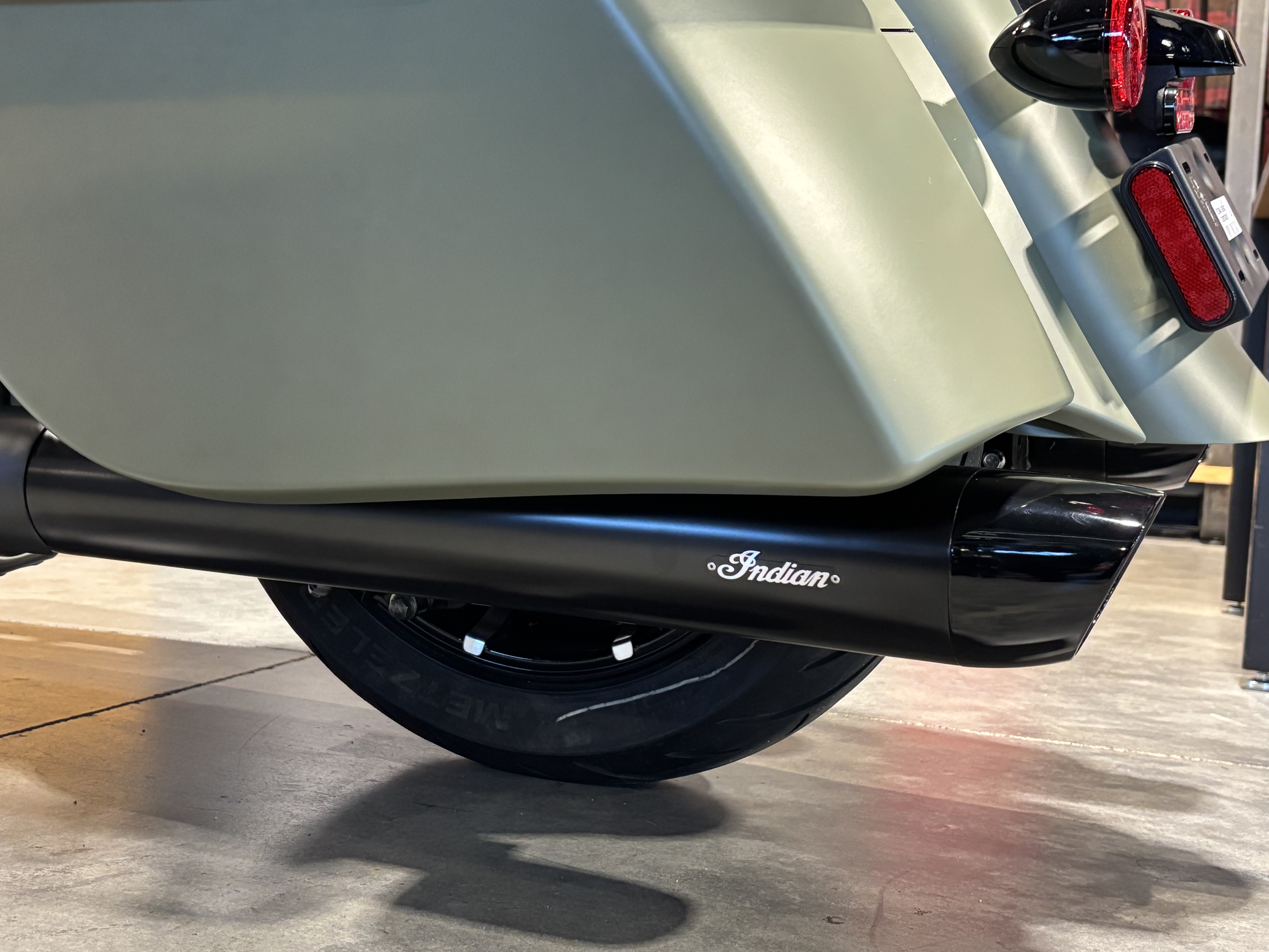 2025 Indian Motorcycle Springfield® Dark Horse® in Columbia, Missouri - Photo 4