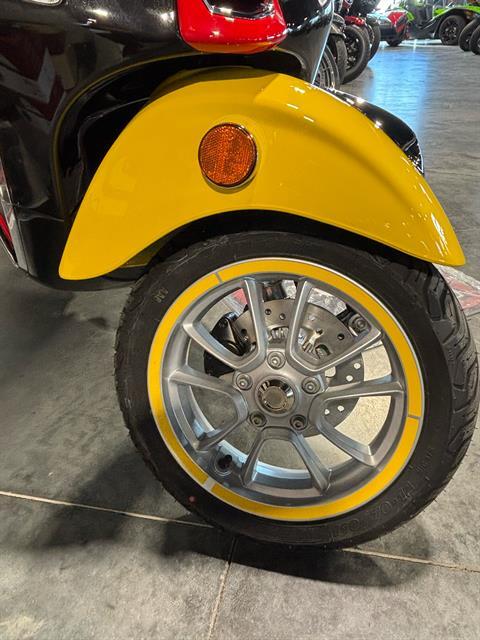 2023 Vespa Primavera 50 Disney Mickey Mouse Edition By Vespa in Columbia, Missouri - Photo 2
