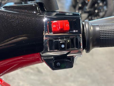 2023 Vespa Primavera 50 Disney Mickey Mouse Edition By Vespa in Columbia, Missouri - Photo 7