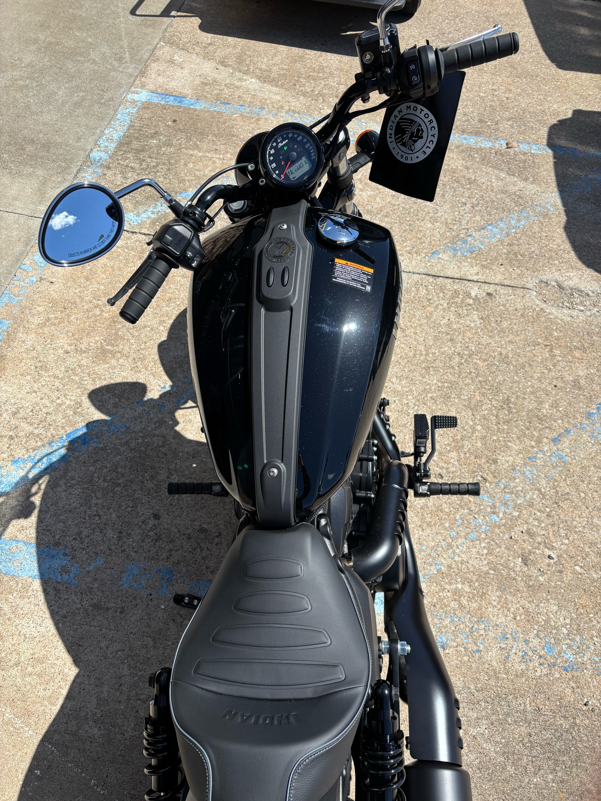 2025 Indian Motorcycle Scout® Sixty Bobber in Columbia, Missouri - Photo 10