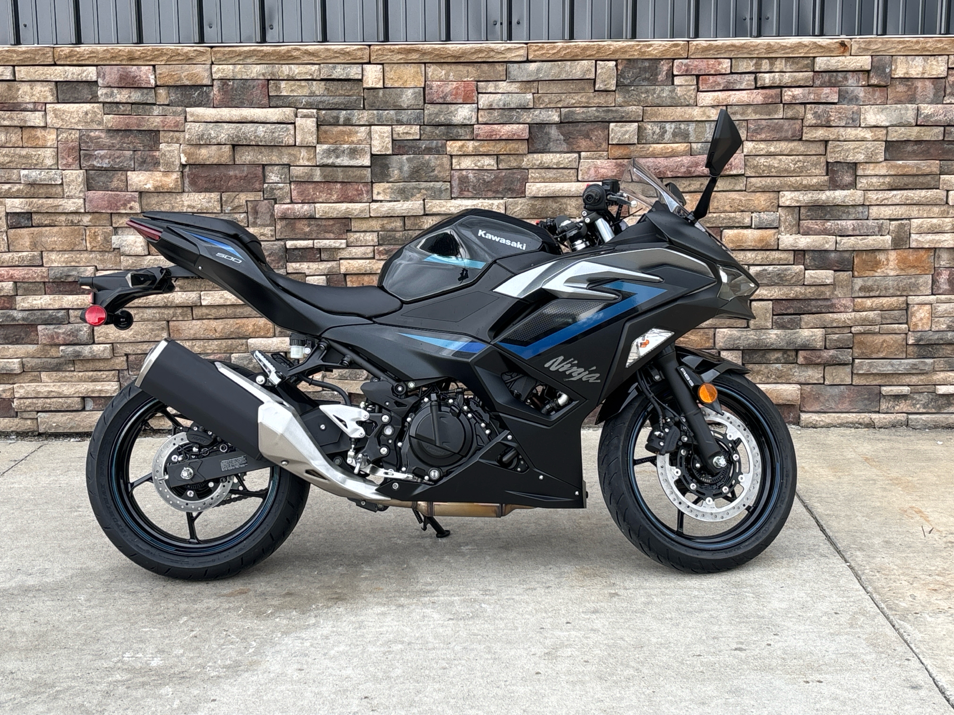 2025 Kawasaki Ninja 500 ABS in Columbia, Missouri - Photo 11
