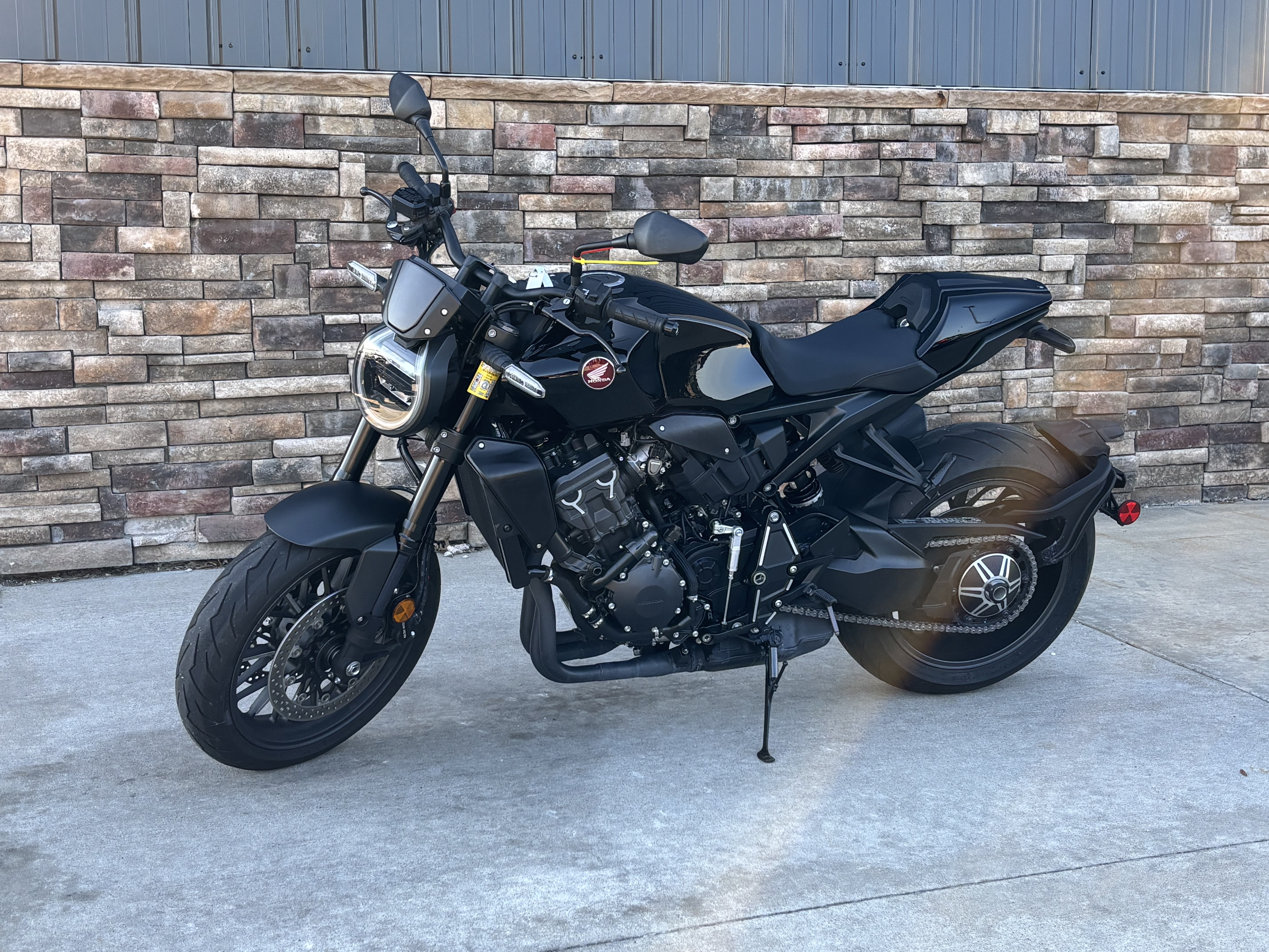 2024 Honda CB1000R Black Edition in Columbia, Missouri - Photo 2