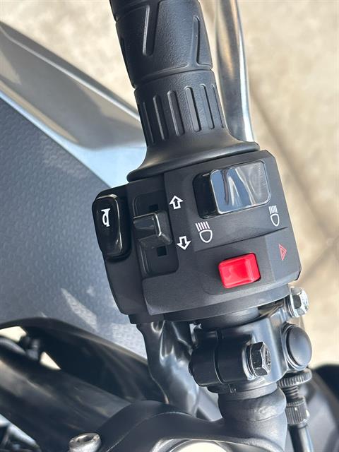 2025 Kawasaki Ninja 500 SE ABS in Columbia, Missouri - Photo 6