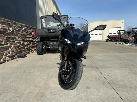 2025 Kawasaki Ninja 500 SE ABS in Columbia, Missouri - Photo 2