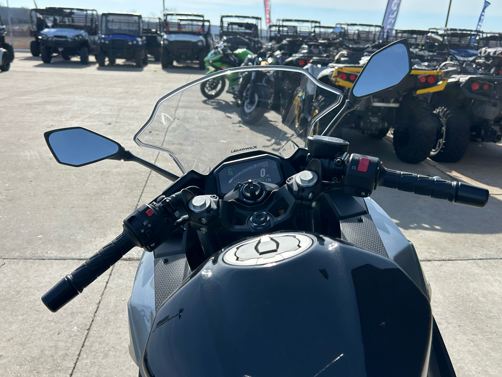 2025 Kawasaki Ninja 500 SE ABS in Columbia, Missouri - Photo 4
