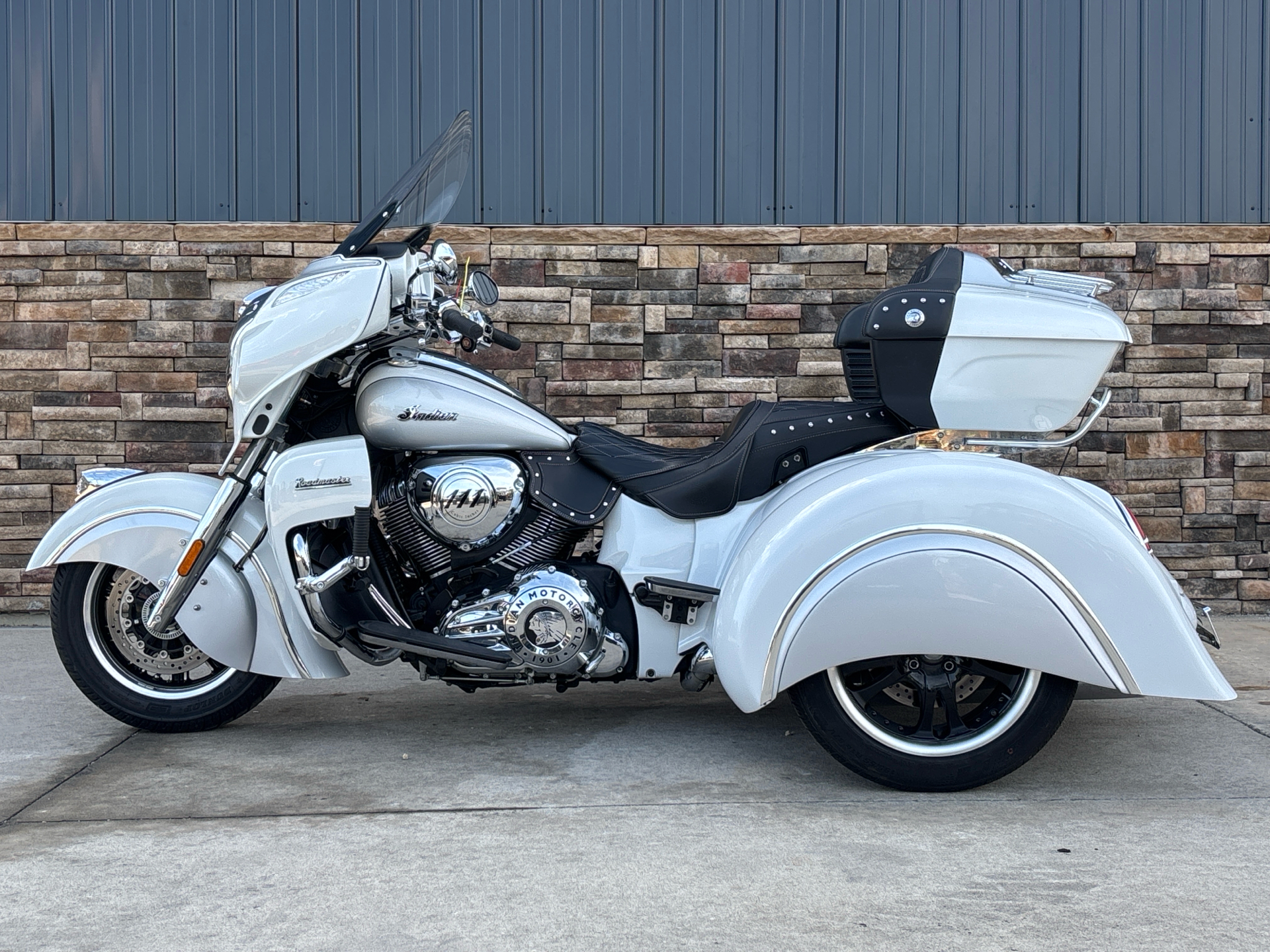 2018 Indian Motorcycle Roadmaster® ABS in Columbia, Missouri - Photo 1