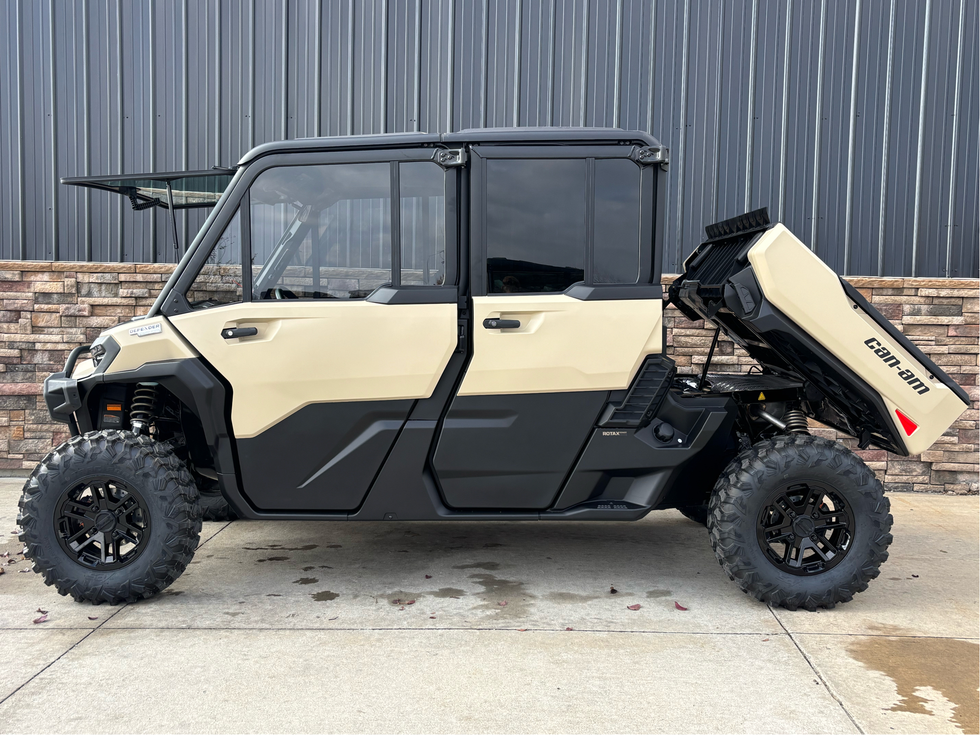 2026 Can-Am Defender MAX Limited HD11 in Columbia, Missouri - Photo 7