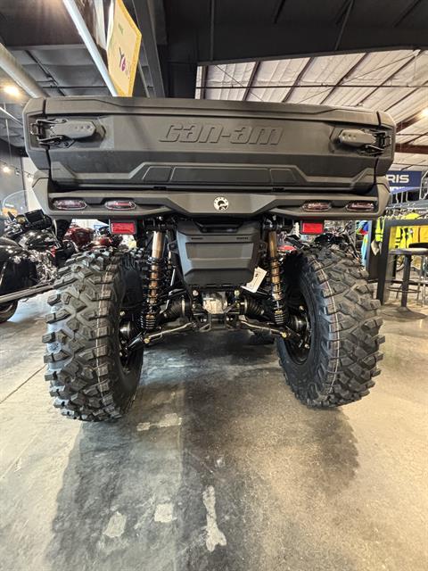 2026 Can-Am Outlander MAX 6x6 Backcountry 1000R in Columbia, Missouri - Photo 5
