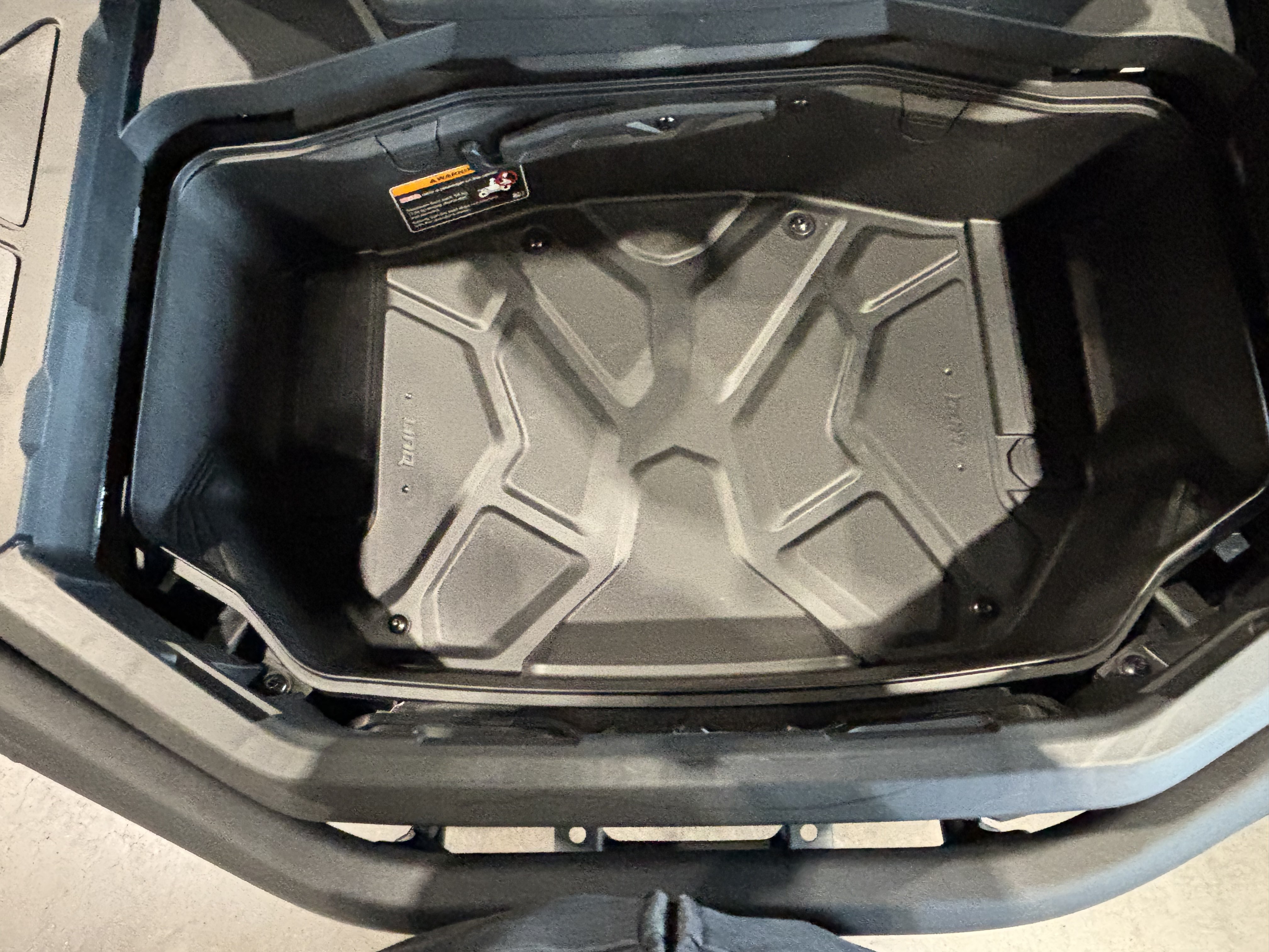 2026 Can-Am Outlander MAX 6x6 Backcountry 1000R in Columbia, Missouri - Photo 15