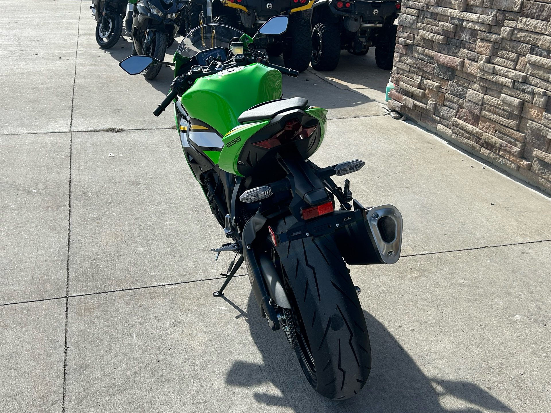 2025 Kawasaki Ninja ZX-6R KRT Edition in Columbia, Missouri - Photo 3