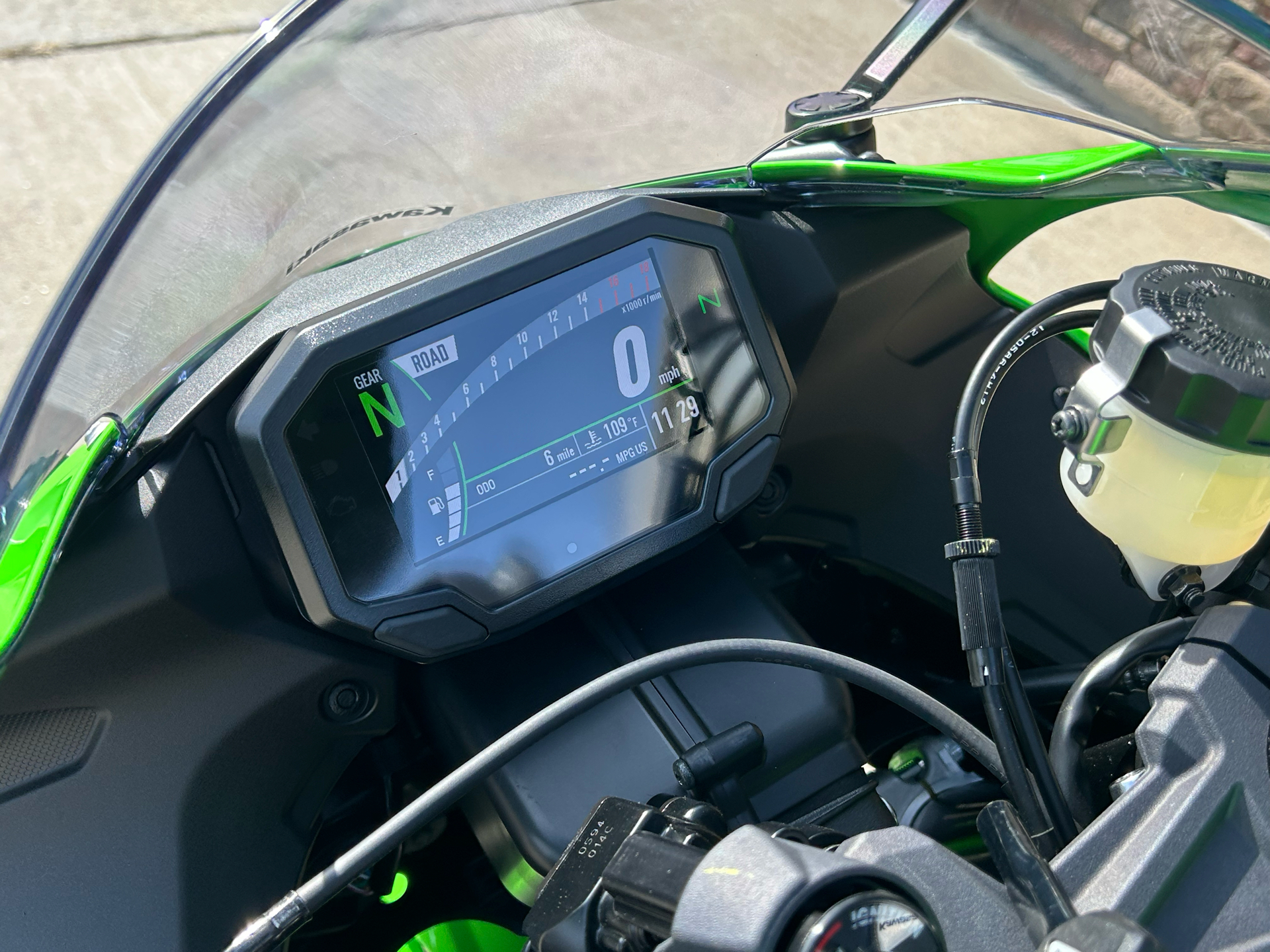 2025 Kawasaki Ninja ZX-6R KRT Edition in Columbia, Missouri - Photo 7