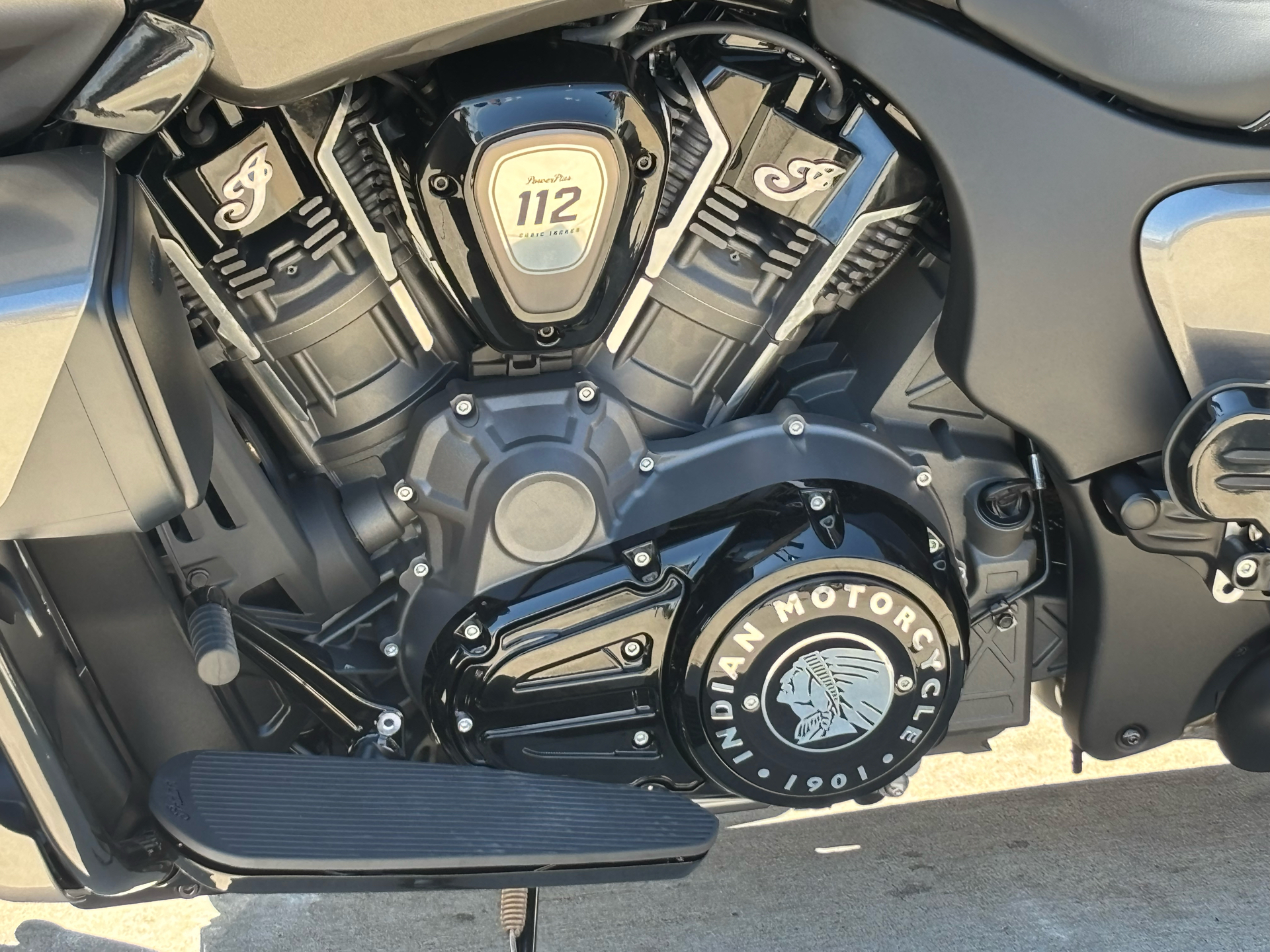 2025 Indian Motorcycle Pursuit® Dark Horse® with 112 and Powerband Audio Package in Columbia, Missouri - Photo 5