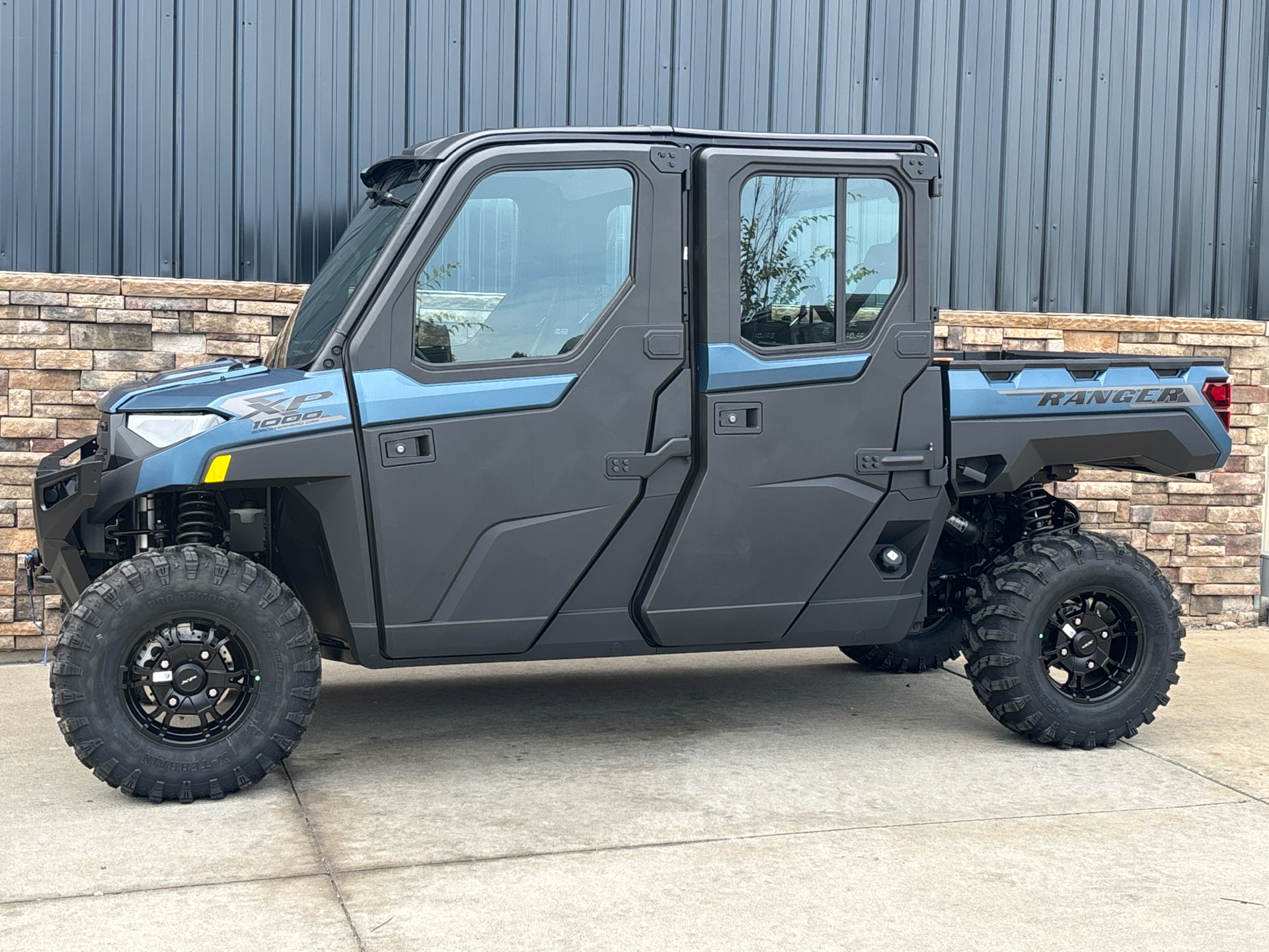 2025 Polaris Ranger Crew XP 1000 NorthStar Edition Premium in Columbia, Missouri - Photo 2