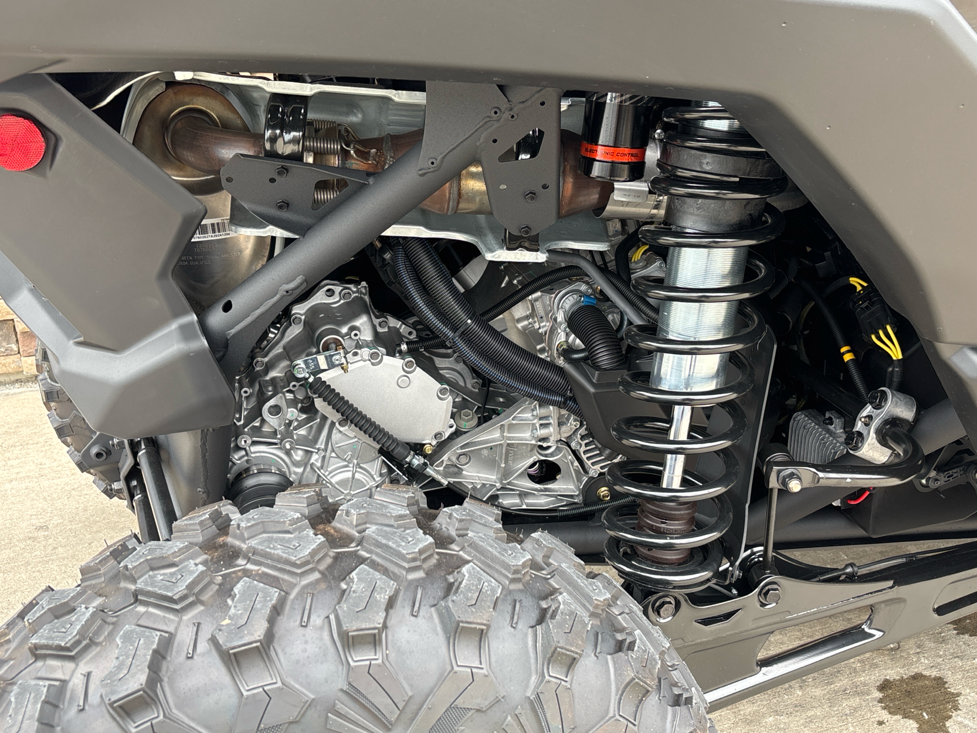 2025 Can-Am Maverick X3 X DS Turbo RR with Smart-Shox in Columbia, Missouri - Photo 4