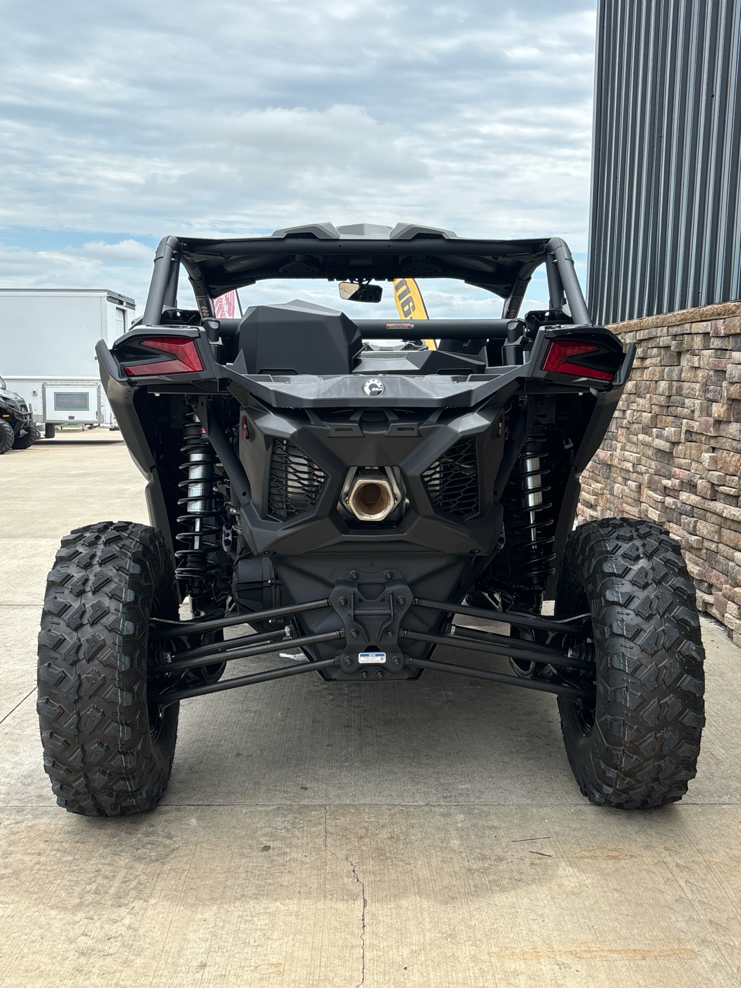 2025 Can-Am Maverick X3 X DS Turbo RR with Smart-Shox in Columbia, Missouri - Photo 10