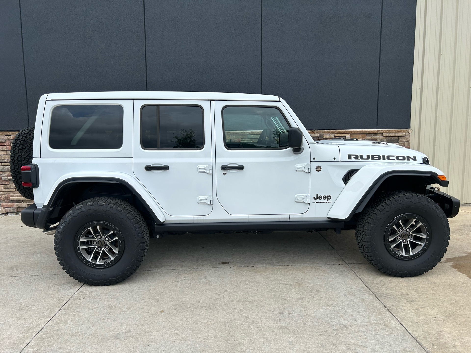 2024 Jeep WRANGLER RUBICON 392 in Columbia, Missouri - Photo 14