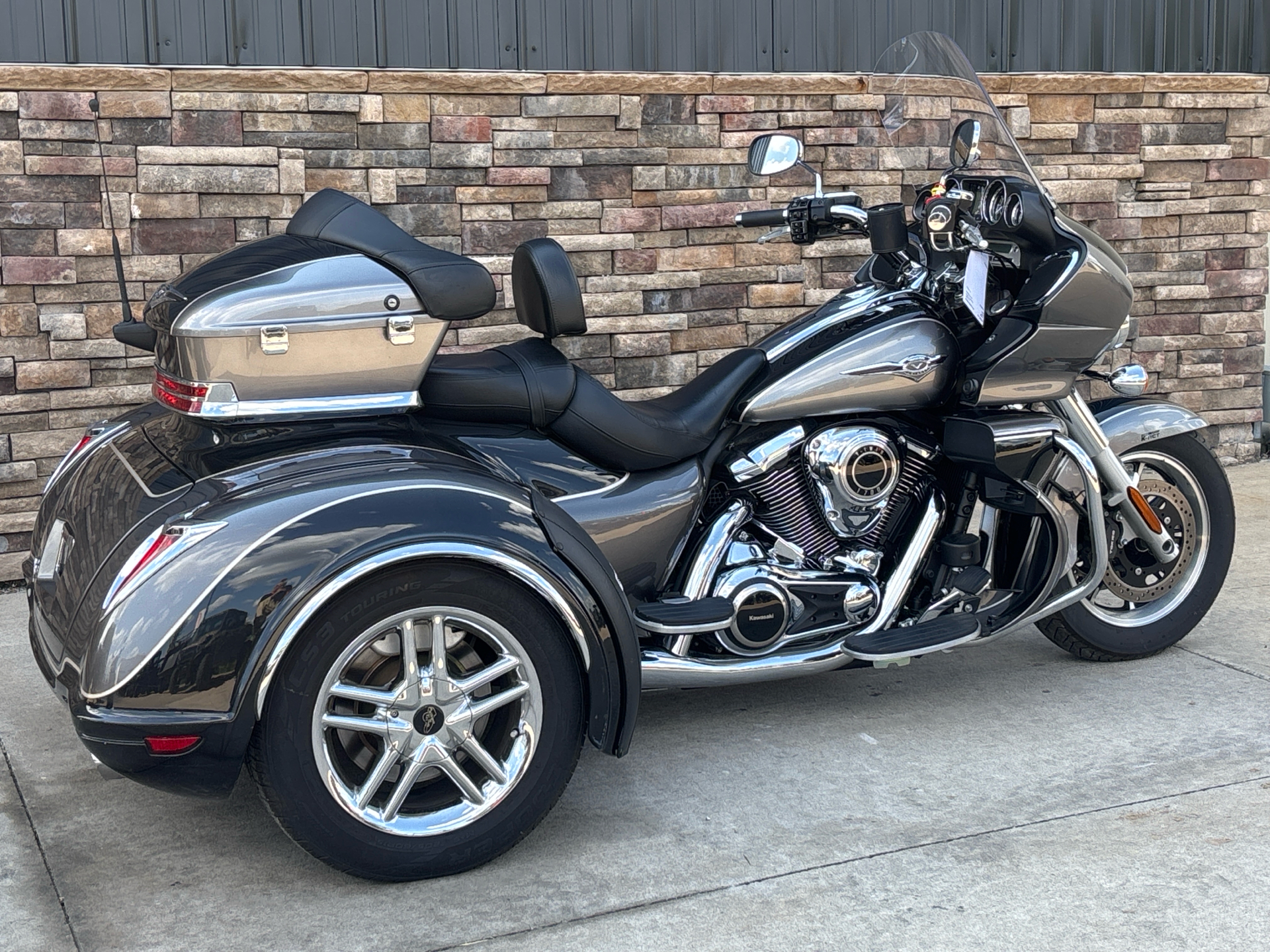 2014 Kawasaki Vulcan® 1700 Voyager® ABS in Columbia, Missouri - Photo 3