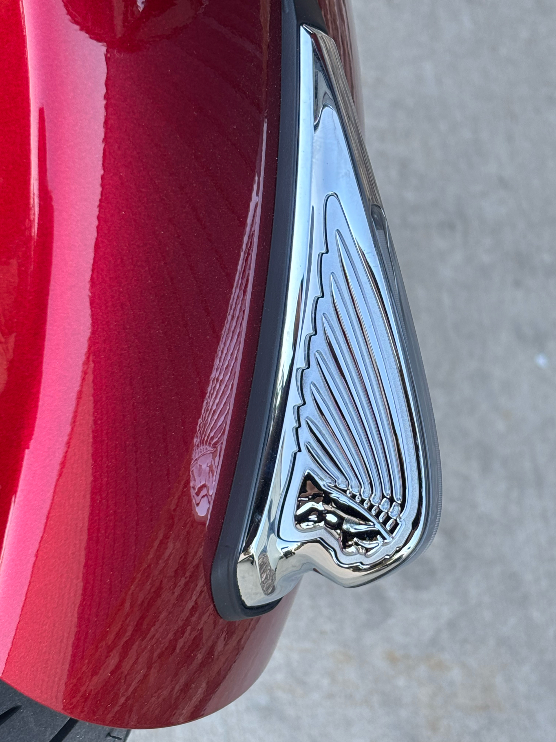 2025 Indian Motorcycle Challenger® Limited in Columbia, Missouri - Photo 6