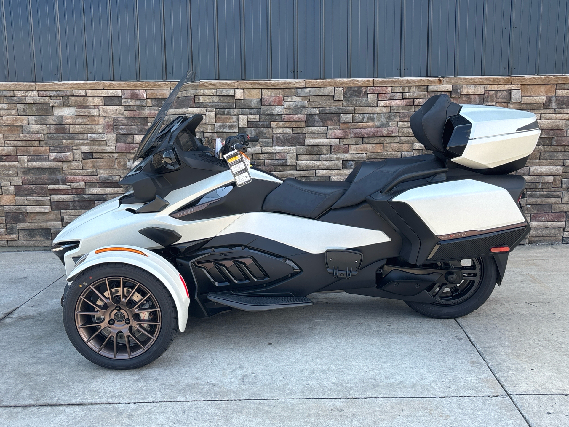2025 Can-Am Spyder RT Sea-to-Sky in Columbia, Missouri - Photo 1