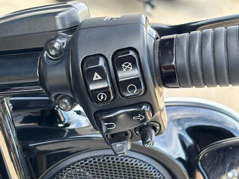2021 Harley-Davidson CVO™ Street Glide® in Columbia, Missouri - Photo 6