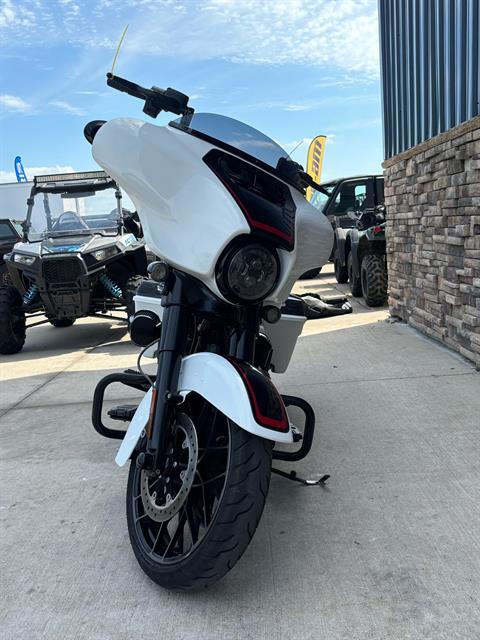 2021 Harley-Davidson CVO™ Street Glide® in Columbia, Missouri - Photo 7
