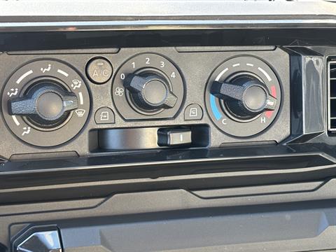 2025 Kawasaki RIDGE Limited HVAC in Columbia, Missouri - Photo 11