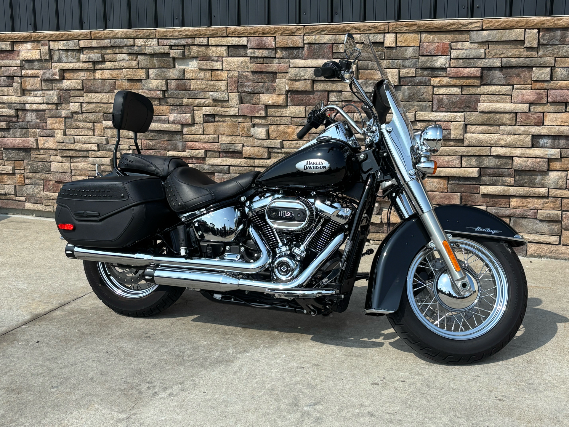 2024 Harley-Davidson Heritage Classic 114 in Columbia, Missouri - Photo 12